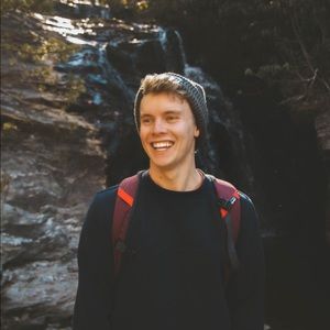 Meet your Posher, Alex